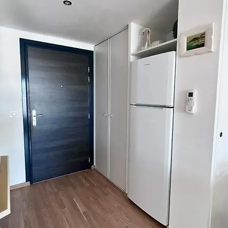 Apartment T2 Avec Vue A L'entree De La D'ajaccio *